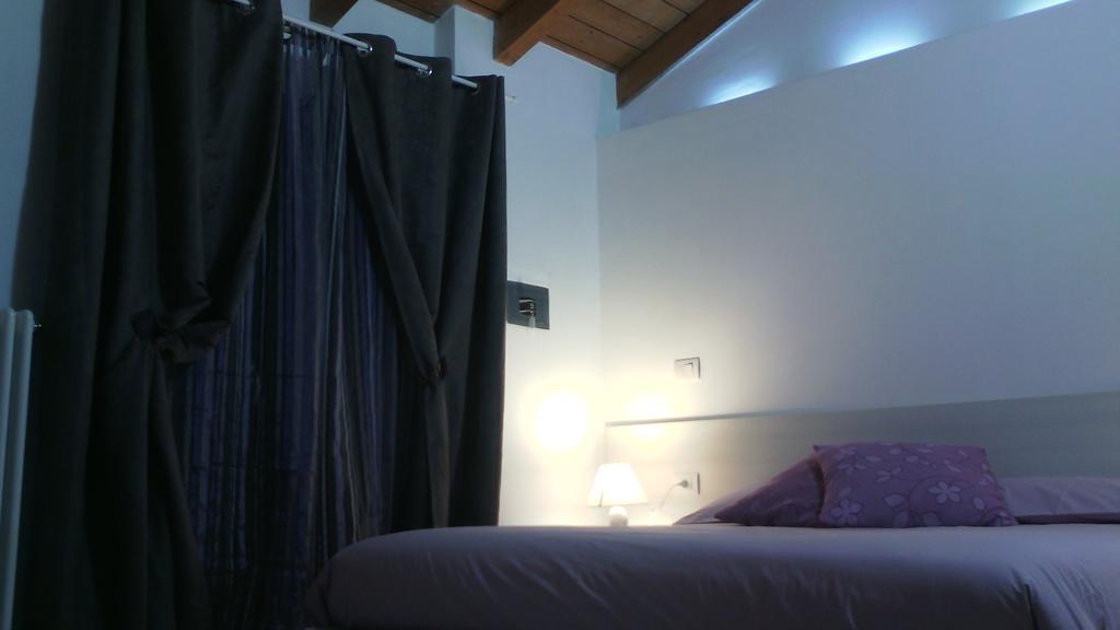 Al Castello Bed And Breakfast Cornate d'Adda ภายนอก รูปภาพ